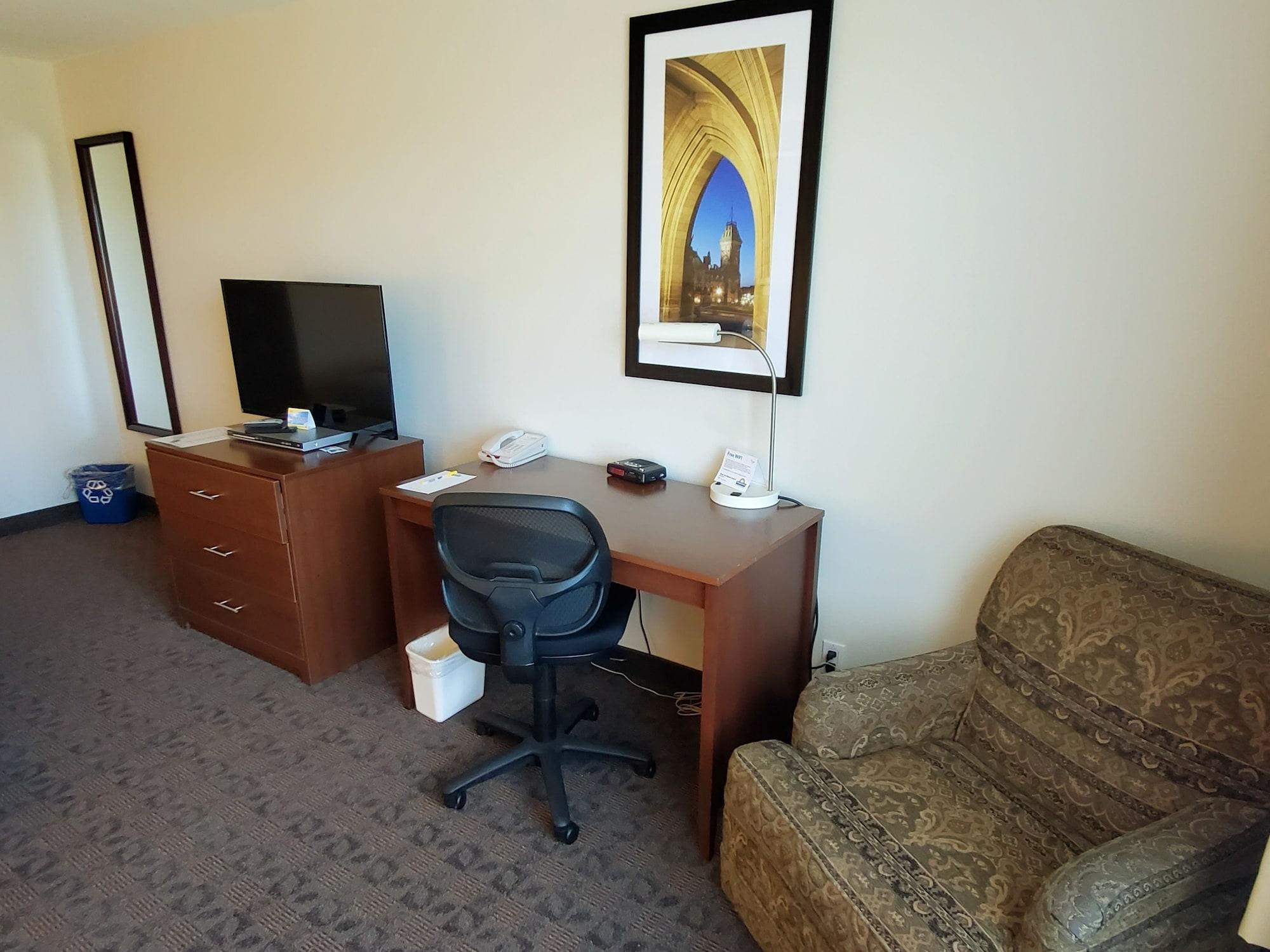 Days Inn By Wyndham Ottawa Airport Exterior foto