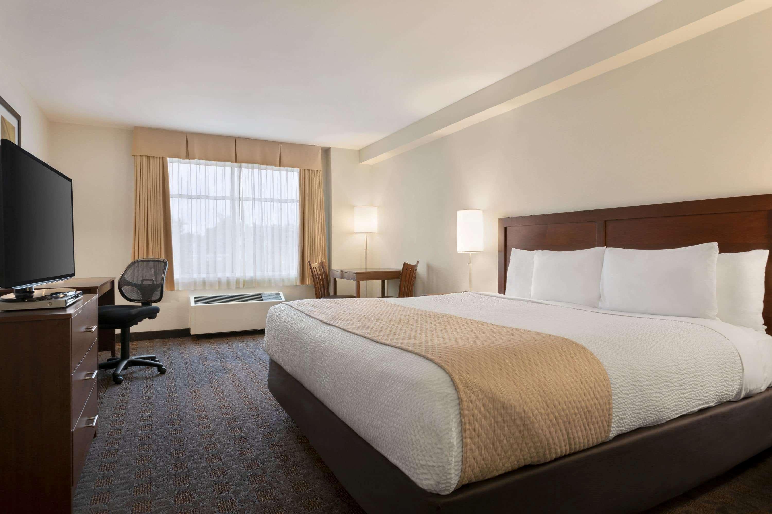Days Inn By Wyndham Ottawa Airport Exterior foto