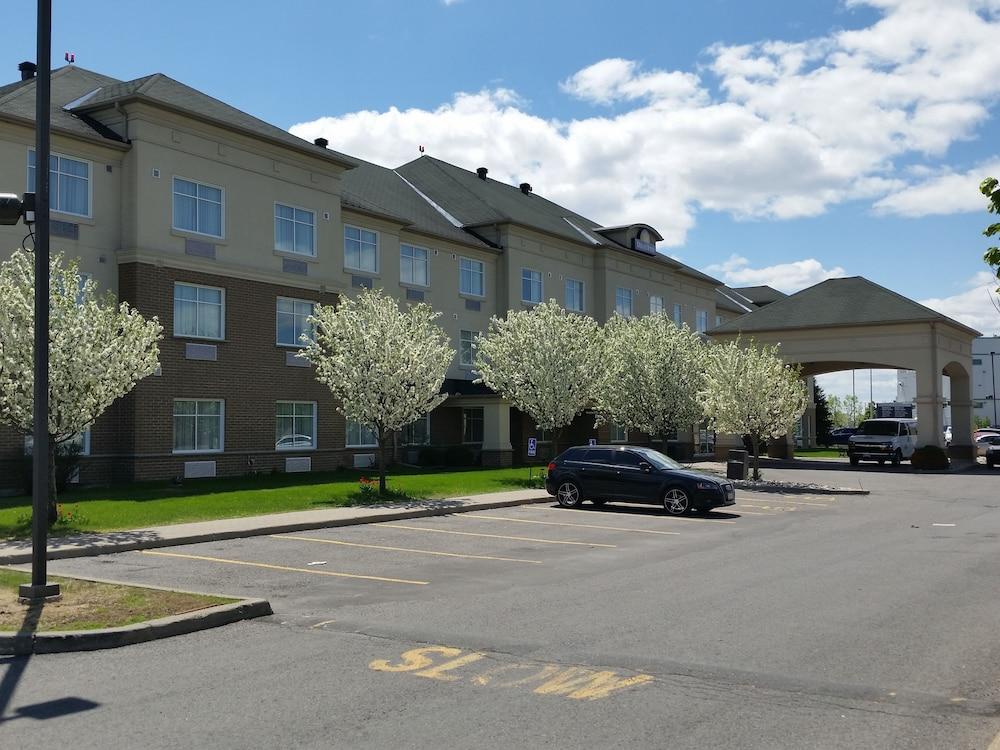 Days Inn By Wyndham Ottawa Airport Exterior foto
